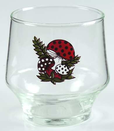Merry Mushroom 8 Oz Glassware Juice