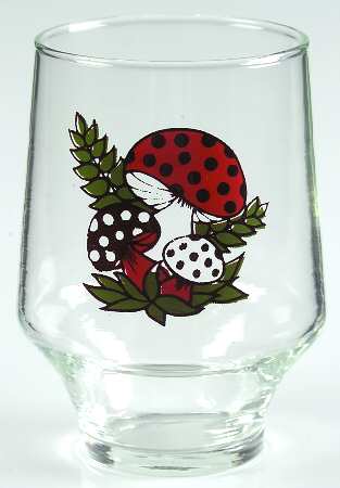 Merry Mushroom 10 Oz Glassware Tumbler