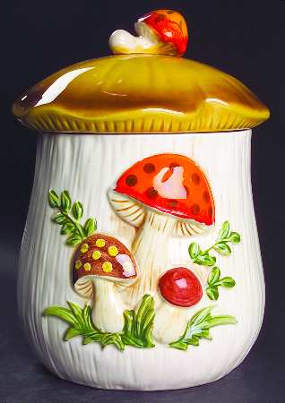 Merry Mushroom Cookie Jar & Lid