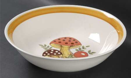 Merry Mushroom 9" Round Vegetable Bowl