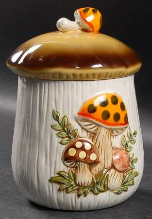 Merry Mushroom Medium Canister & Lid
