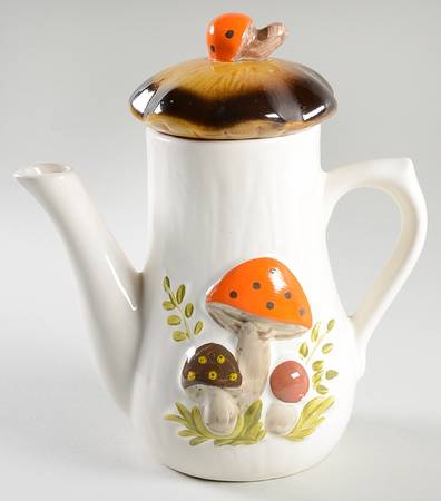 Merry Mushroom Coffee Pot & Lid