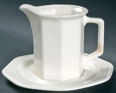 Octagon White Gravy Boat & Underplate