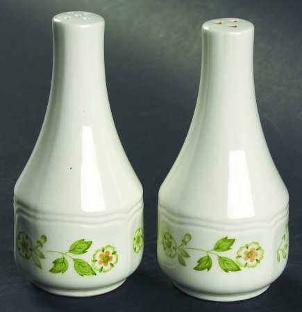 Petit Flora Salt & Pepper Set