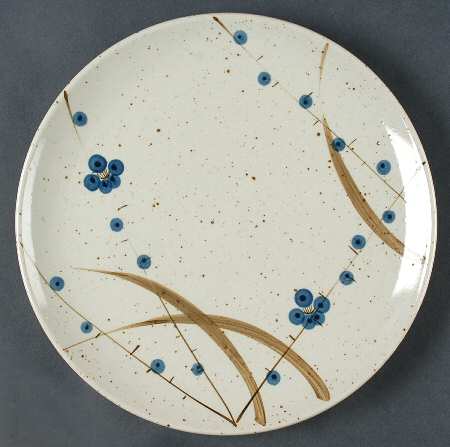 Plum Blossom 12" Chop Plate (Round Platter)