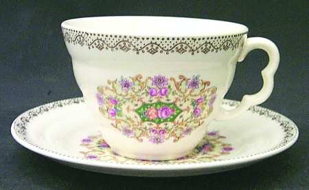 Melody (Smooth, Gold Dots On Rim) Flat Cup & Saucer Set