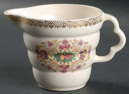 Melody (Smooth, Gold Dots On Rim) Creamer