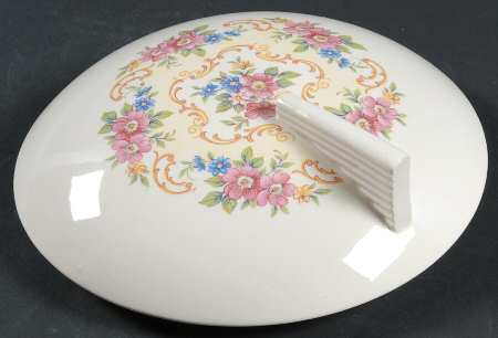 Rose Bower Lid for Round Vegetable
