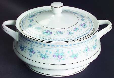 Blue Dawn Round Covered Vegetable
