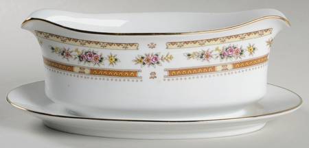 Kyoto Gravy Boat with Attached Underplate