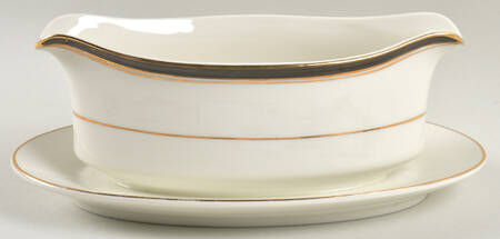 Onyx Gold Gravy Boat with Attached Underplate