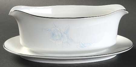 Seizan Rose Gravy Boat with Attached Underplate