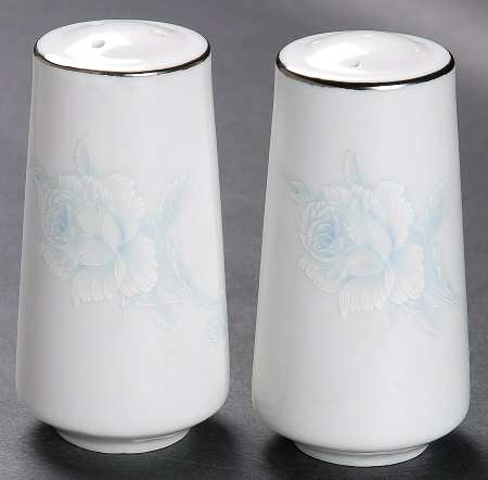 Seizan Rose Salt & Pepper Set