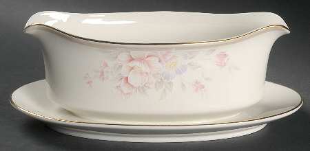 Sonorous Gravy Boat with Attached Underplate