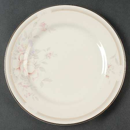 Sonorous Salad Plate