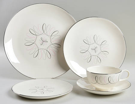 Carousel 5 Piece Place Setting