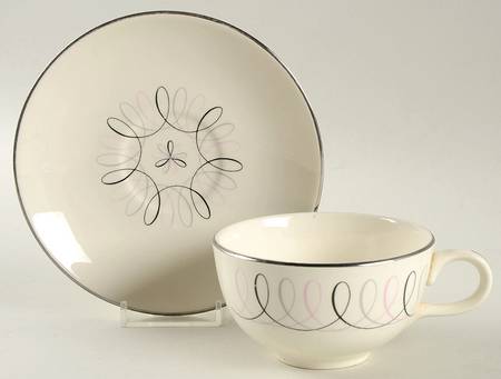 Carousel Flat Cup & Saucer Set