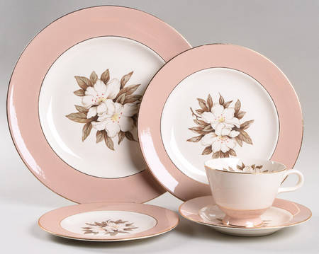 Fair Lady 5 Piece Place Setting