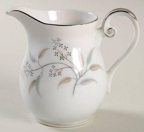 Alyson Mini Creamer