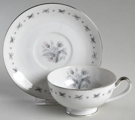 3536 Footed Cup & Saucer Set