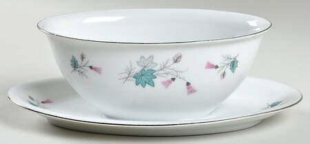 Capri Gravy Boat with Attached Underplate by Seyei Toki Co
