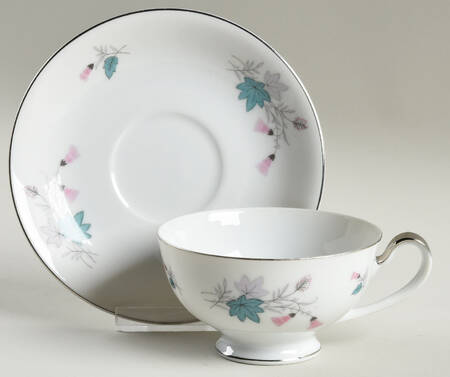 Capri Footed Cup & Saucer Set