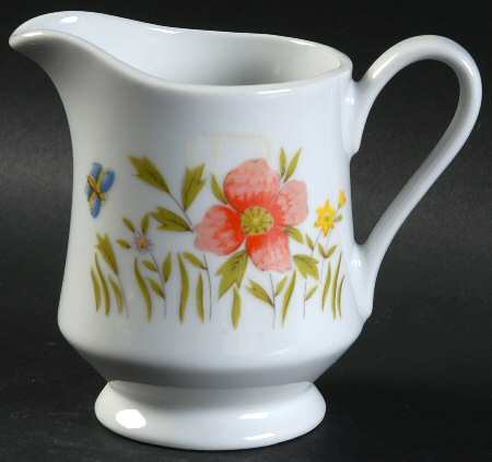 Country Flowers Creamer
