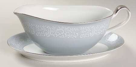 Contessa Gravy Boat & Underplate