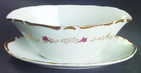 Dochester Gravy Boat with Attached Underplate
