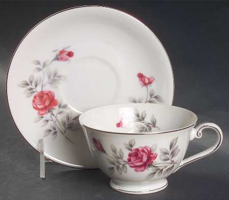 Elegance Footed Cup & Saucer Set