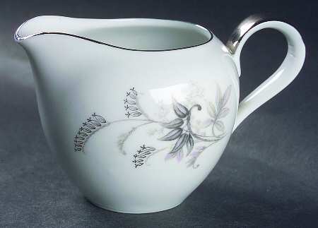 Heritage Creamer