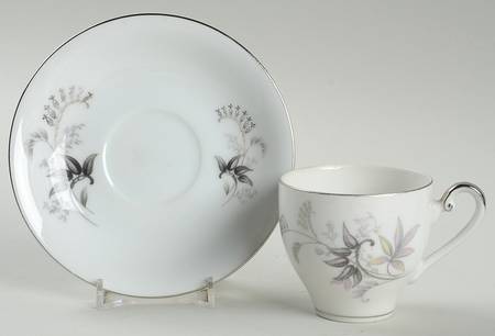 Heritage Flat Demitasse Cup & Saucer Set