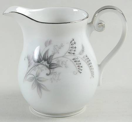 Heritage Mini Creamer