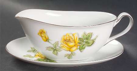 Margarett Gravy Boat & Underplate/Relish