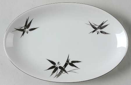 Matrimony Relish/Gravy Underplate