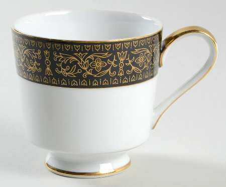 Ravenswood Footed Cup