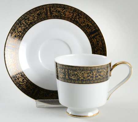 Ravenswood Footed Cup & Saucer Set
