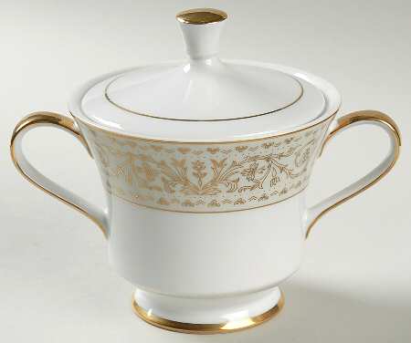 Royal Duchess Sugar Bowl & Lid