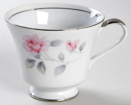 Roselands Footed Cup