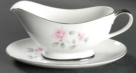 Roselands Gravy Boat & Underplate