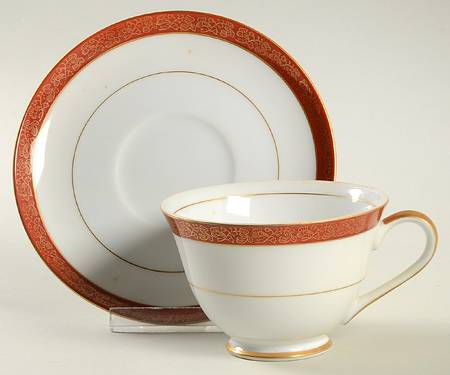 Rubiyat Footed Cup & Saucer Set