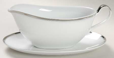 Silvermont Gravy Boat & Underplate/Relish