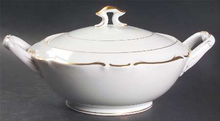 Triumph Round Covered Vegetable