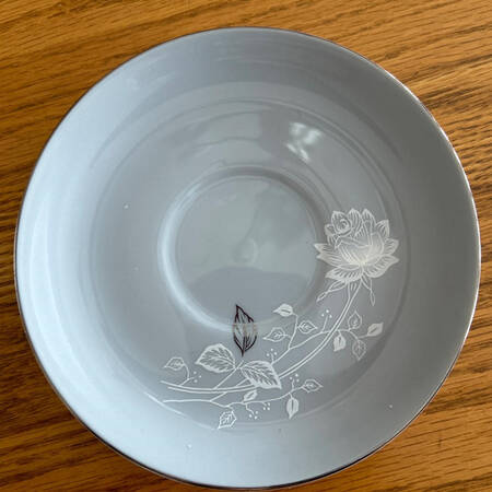 Trousseau Saucer