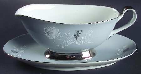 Trousseau Gravy Boat & Underplate/Relish