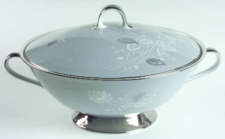 Trousseau Round Covered Vegetable