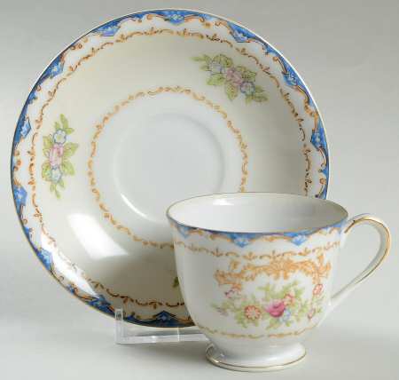 SFU1 Footed Demitasse Cup & Saucer Set