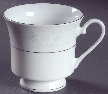 SGU2 Footed Cup
