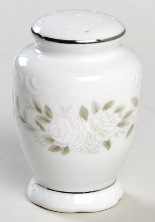 Classic Pepper Shaker