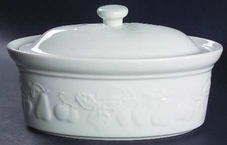 Garden Fresh 2 Quart Oval Covered Casserole